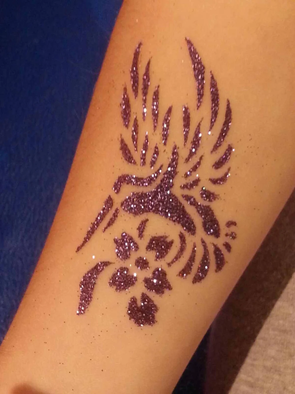 Glitzer-Tattoos