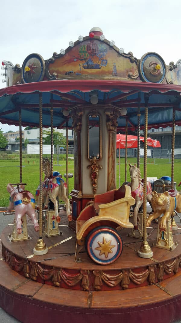 Karussell Nostalgie Lafayette Zirkus
