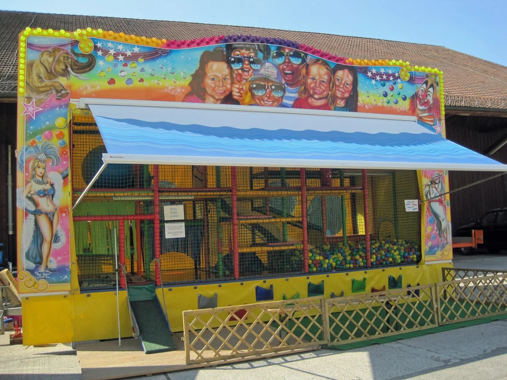 Spielhauswagen
