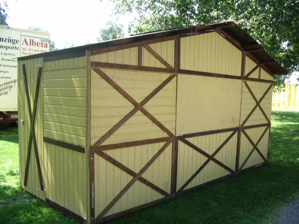 Chalet 2m x 5m
